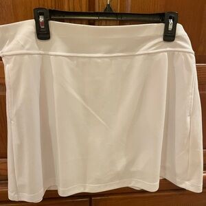 PGA Tour Women's White Mini Skirt